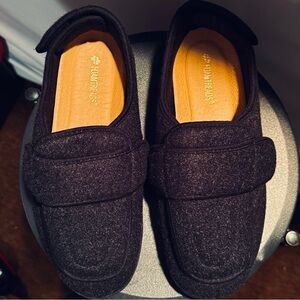 Foamtreads Women's Black Loafers